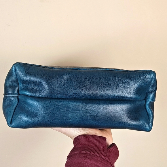 Portland Leather Premium Lagoon Mini CB Zip - Picture 10 of 13